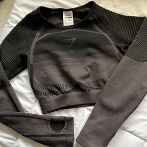 Gymshark Cropped Long sleeve
